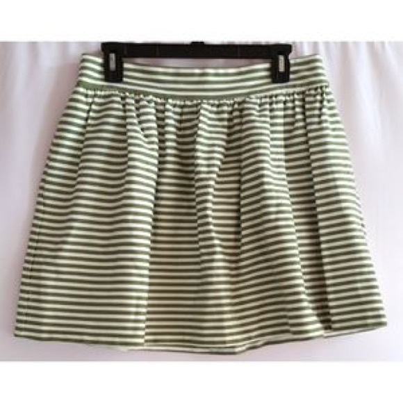 Urban Outfitters Dresses & Skirts - ❤️Urban Outfitters Pins and Needles skirt